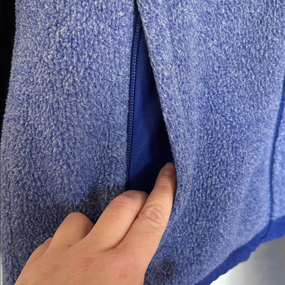 The North Face Women’s Denali Two-Tone Bluish Purple Jacket - Picture 4 of 10